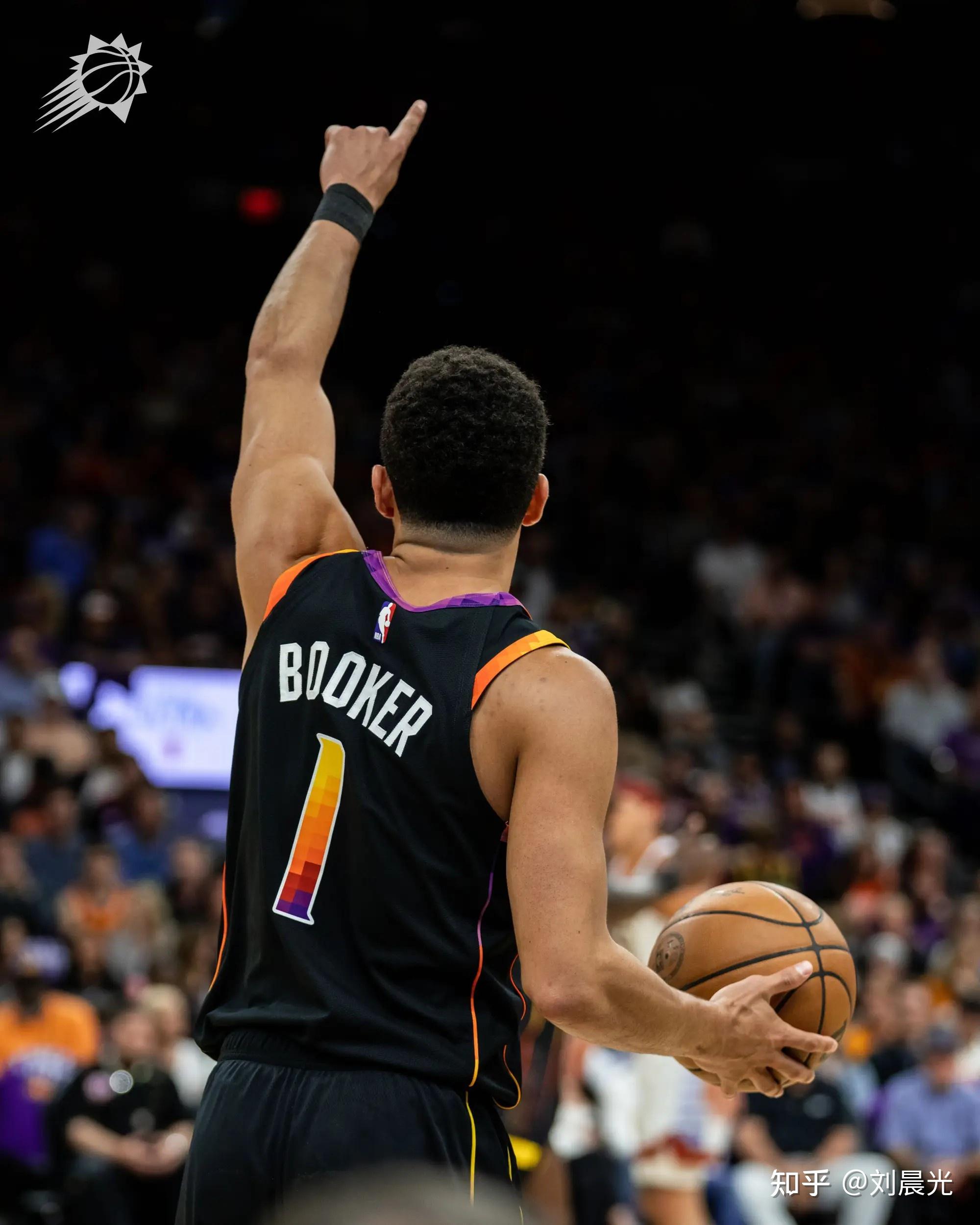  Doinb在掘金比赛中比分优势明显，突破纪录引发热议！