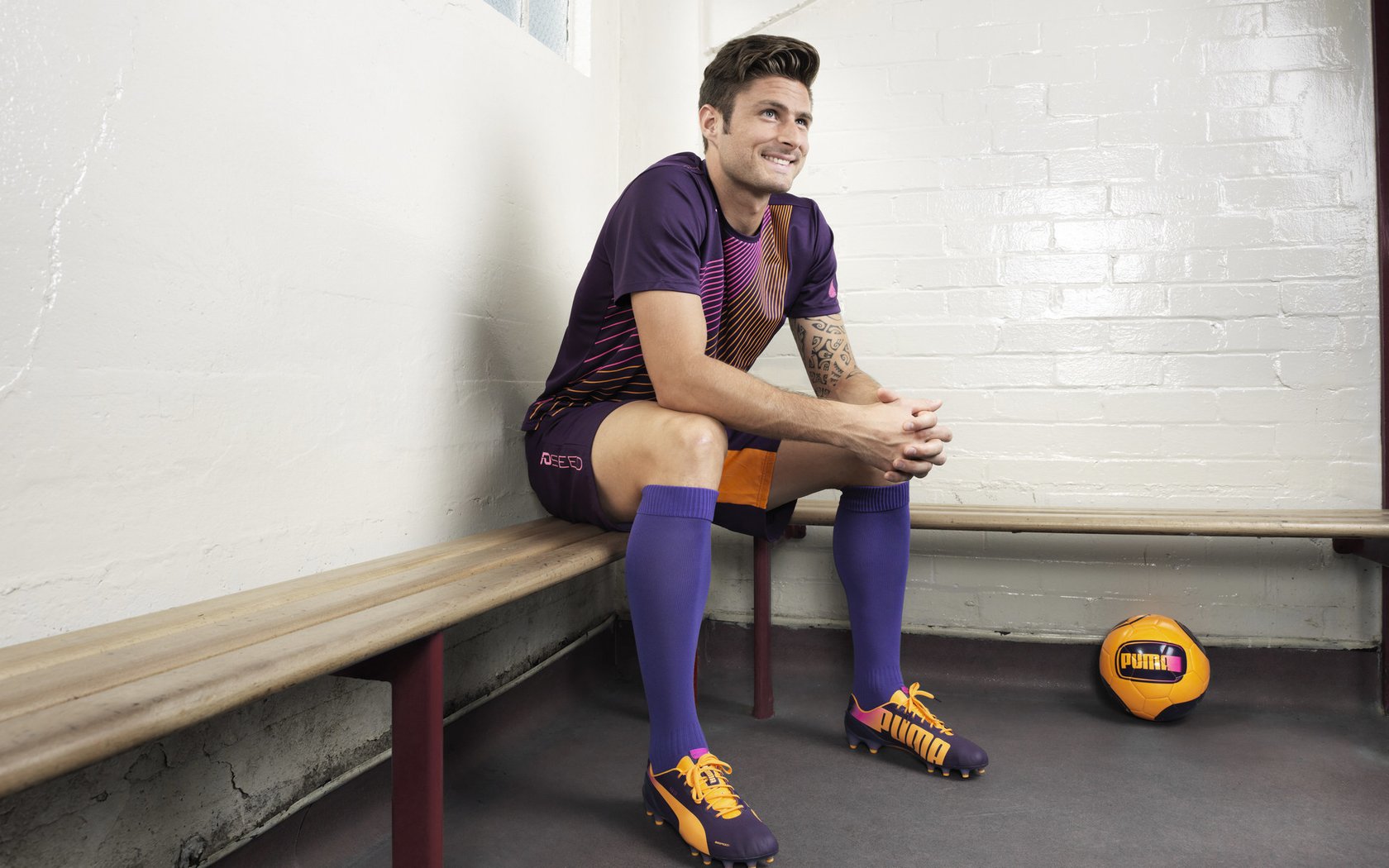 莱万多夫斯基:连续十二场进球的绝杀神话